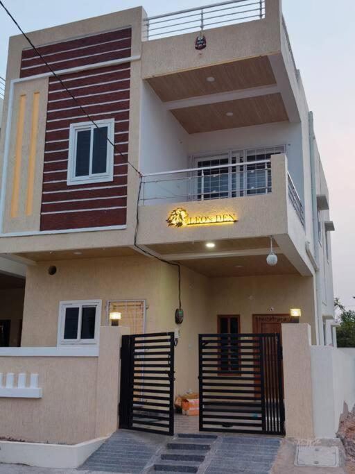 Leo'S Den 9 Guests Ac 3Bhk 9 Mins To Rgia Villa Shamshabad Exterior foto