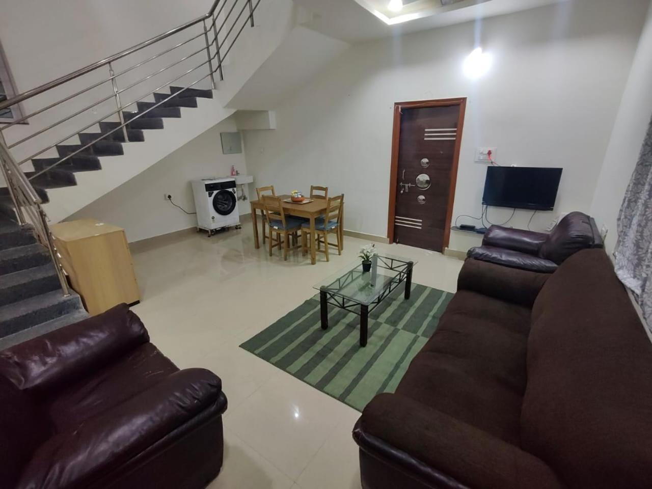 Leo'S Den 9 Guests Ac 3Bhk 9 Mins To Rgia Villa Shamshabad Exterior foto